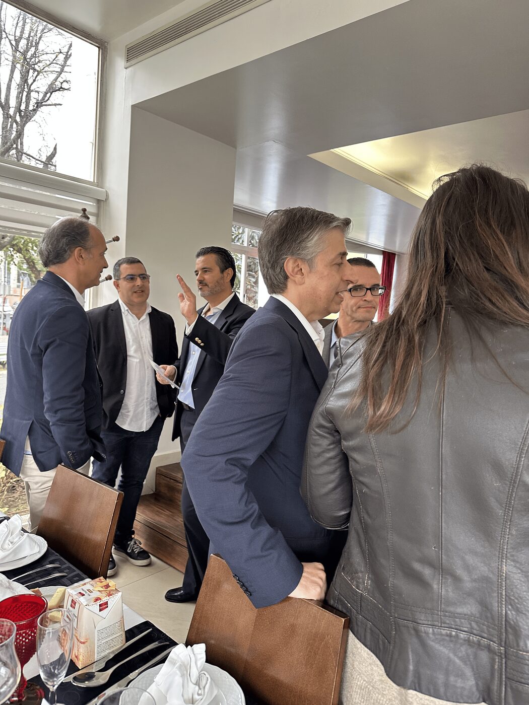 Participantes no primeiro Marketing à Mesa da AMD, com Rogério Canhoto (2)